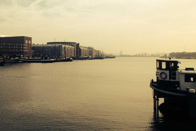 Singapura Tolak Masuk Ilmuwan Malaysia kerana Advokasi Radikal