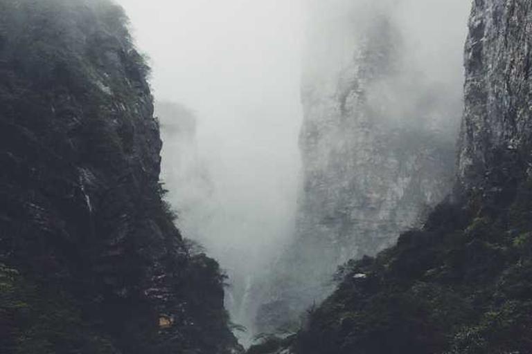 Victorian Bushfire Claims One Life